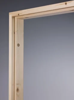Karmi puuvalmis Swedoor 600 92 mm mänty