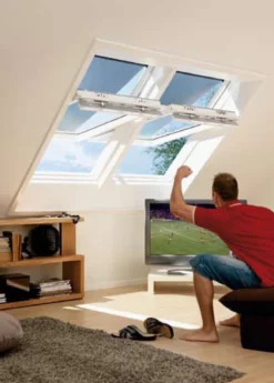 Kattoikkuna Velux TripleProtect käsikäyttöinen lapeikkuna 114 cm x 118 cm