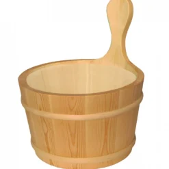 Kiulu Pinetta 4l mäntyä muovisisustalla