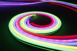 LED-nauha LED Energie Neon RGB+WW 5 m 7 W/m IP44/IP65 500 lm kaukosäädin