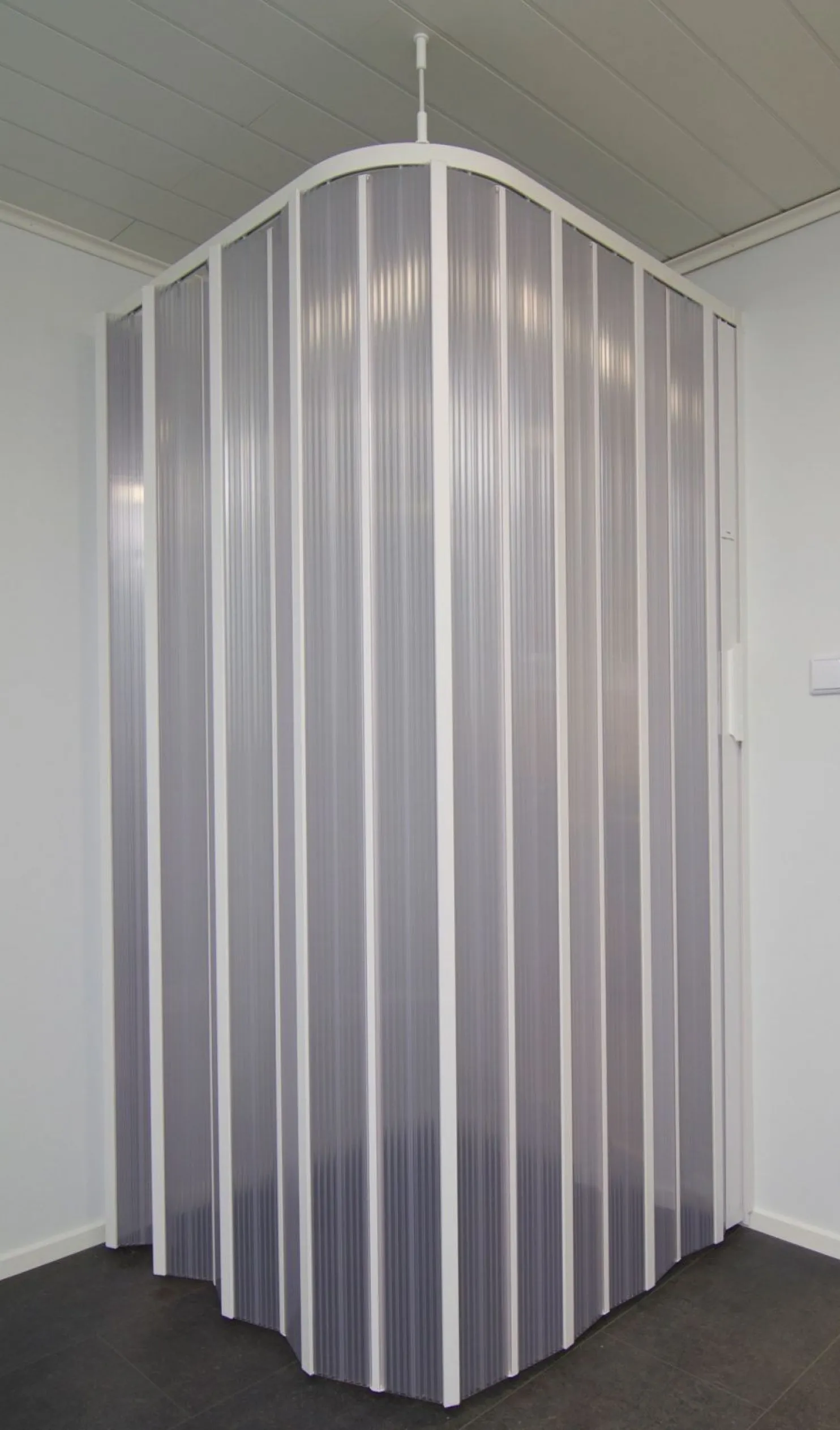 Suihkutaiteovi Taika 900x2100mm kulmakaari