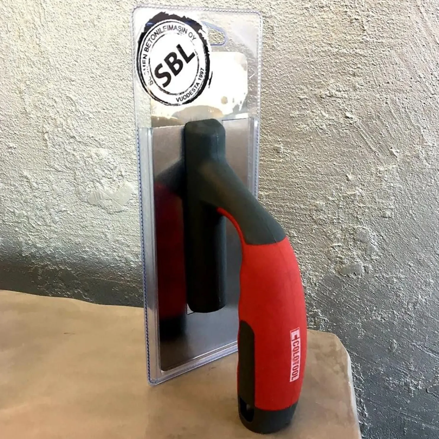 Teräslasta SBL Design mikrosementille