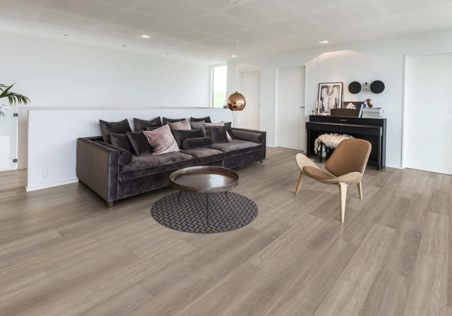 Vinyylilankku Kährs Luxury Tiles Whinfell, 1210x172x5mm, integroitu askeläänieriste